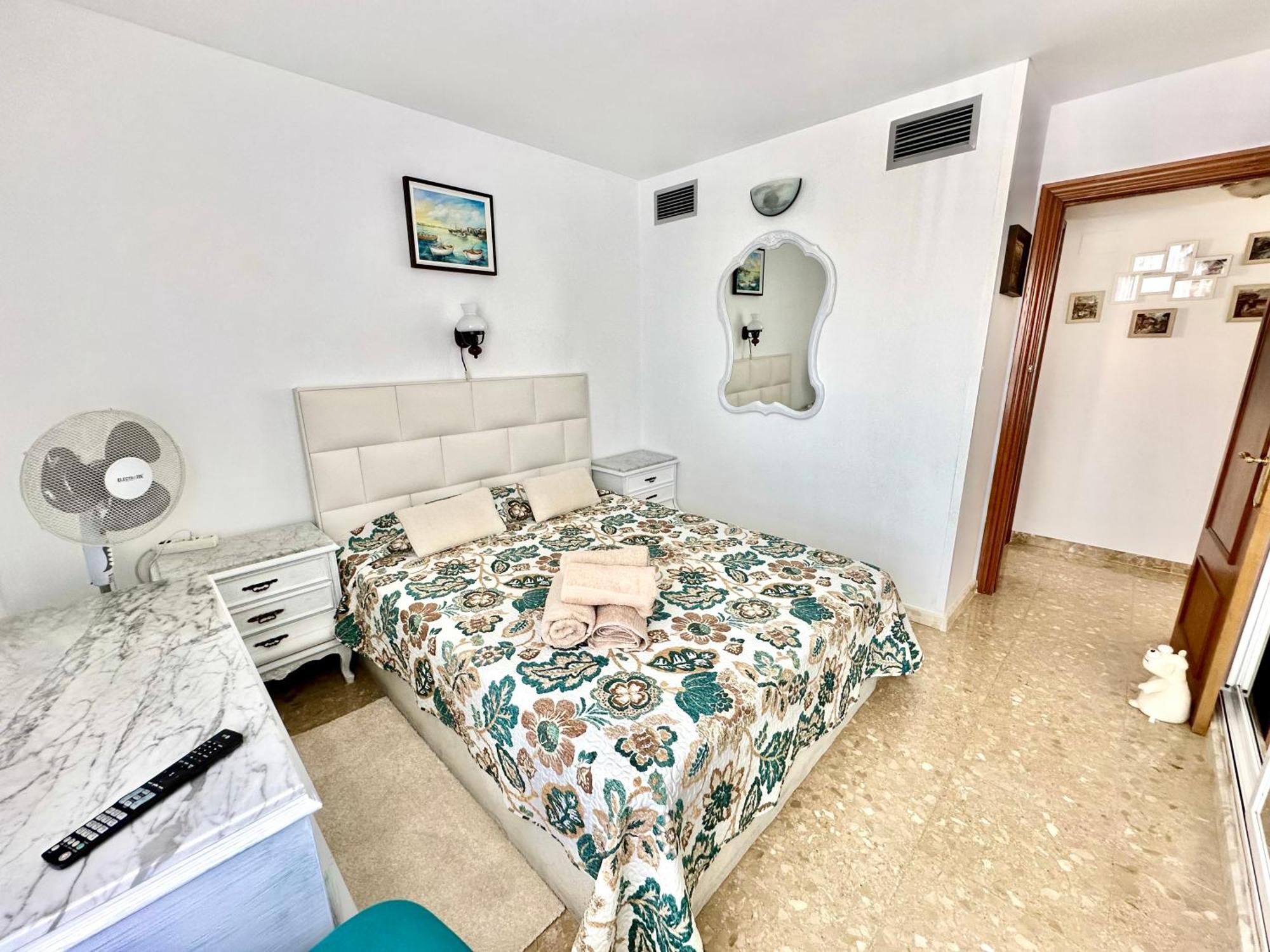 Precioso piso de lujo,4 dormitorios frente al mar Torremolinos Exterior foto