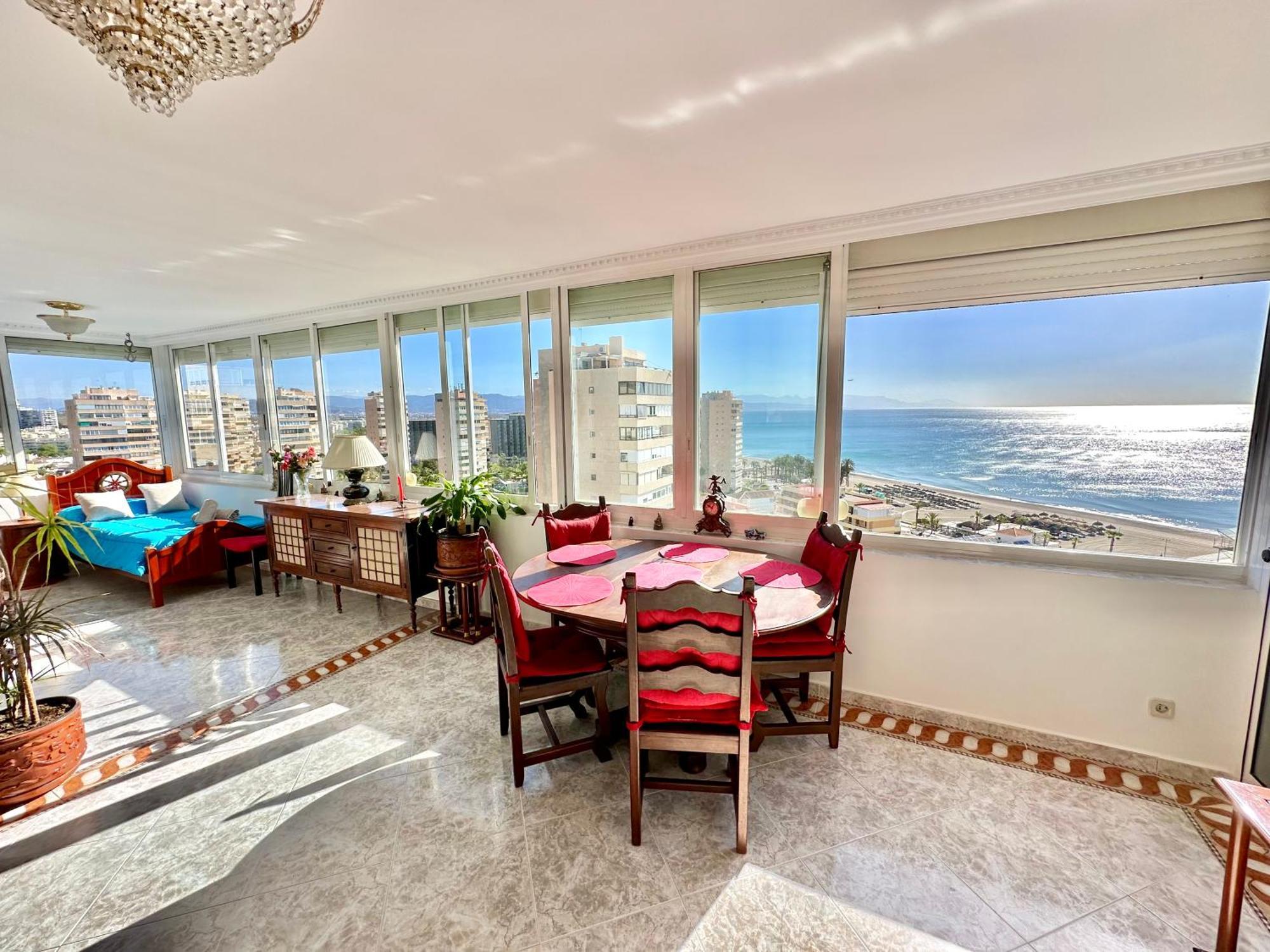 Precioso piso de lujo,4 dormitorios frente al mar Torremolinos Exterior foto