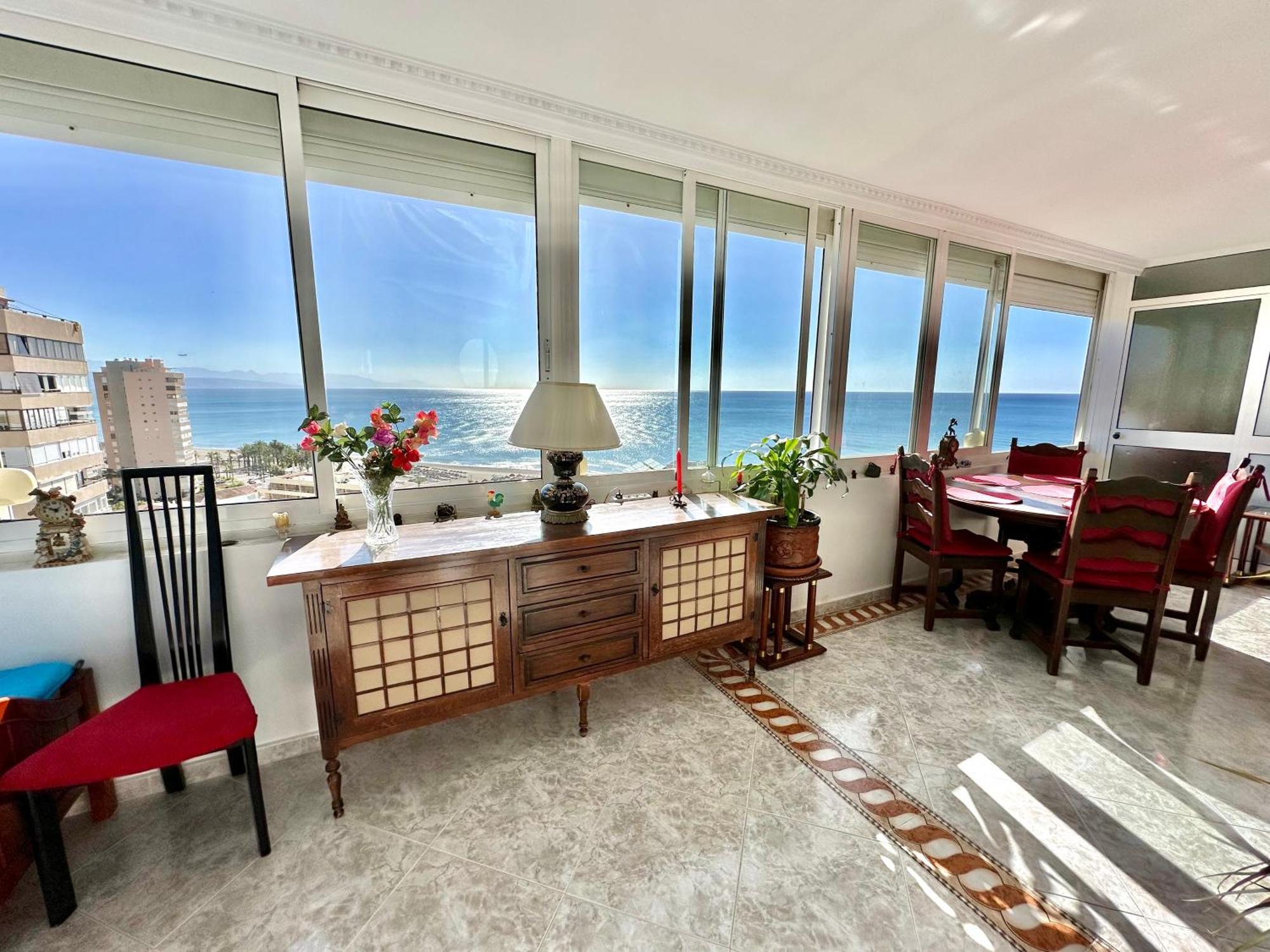 Precioso piso de lujo,4 dormitorios frente al mar Torremolinos Exterior foto